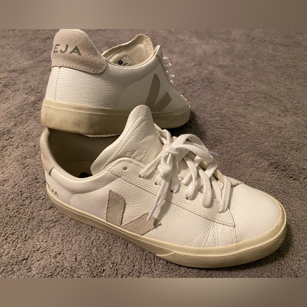 Veja Campo - Tan and White Sneakers - 8.5 Women’s